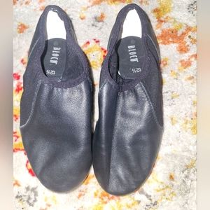 Bloch toddler dance shoes size 12.5